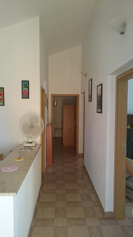 Apartment Ombretta Vintijan Екстериор снимка